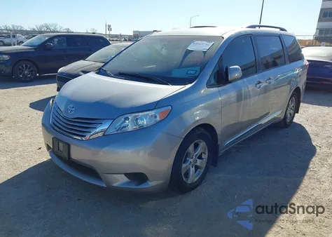 2015 Toyota Sienna Le 8 Passenger из США, поврежденный, VIN 5TDKK3DC0FS534436